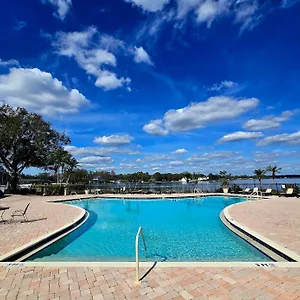 https://beautiful-condo-close-to-busch-gardens.hotelstampa.org